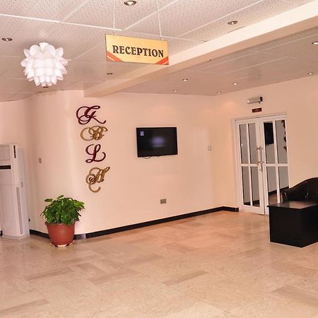 Grand Bank Link Hotel Otta Bagian luar foto