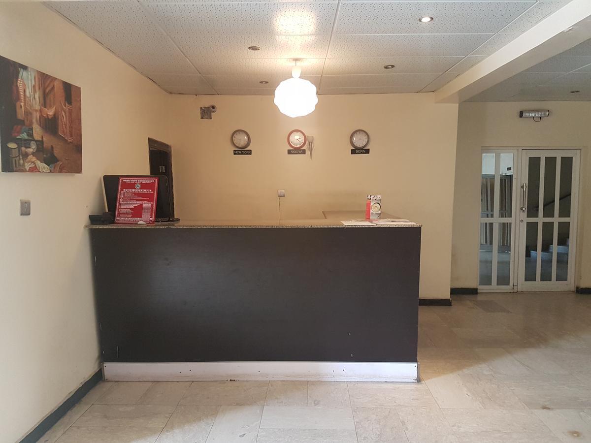 Grand Bank Link Hotel Otta Bagian luar foto